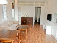1 bedroom apartment near Ngoc Khanh lake - 60m2 - Elevator 