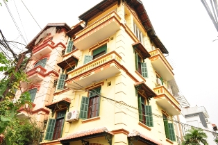 Nice house for rent in Dang Thai Mai, 3 bedroom, 3 bathroom