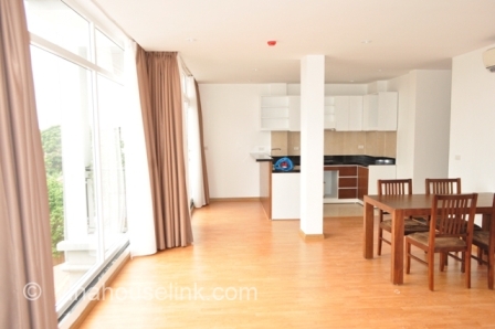 A beautiful and brand new apartment in Dang Thai Mai - Tay Ho