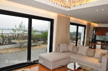 Luxury and spacious apartment for rent near Xuan Dieu- Lake view -180m2 - 6th Flo - Elevator 