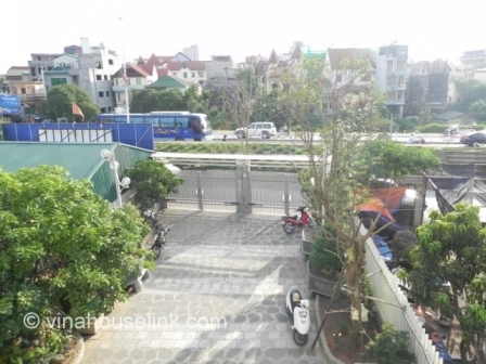 4 bedroom house for rent in Hanoi, nice decoration, bright, modern style, full furniture