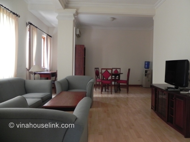 2 bedroom Serviced apartment for rent in Han Thuyen, Area 100m2 