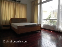 3 bedrooms apartment for rent in Hanoi -Area floor 162 m2 -ID 64