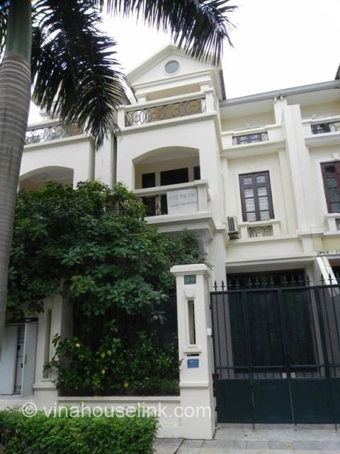 4 bedroom villa - area 230 m2 - 3 floors - ID: 160