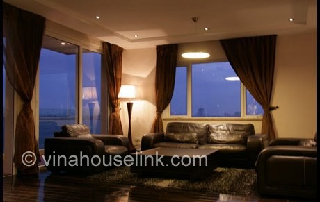 Luxury Serviced Apartment in Swan Lake For Rent