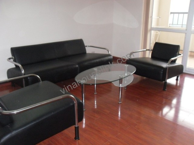 3 bedrooms apartment - Area 120m2 - 25th floor - Elevator