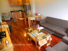 Charming and good service 2 bedrooms apartment for rent, 75m2 , 5th floor ,elevator 