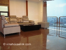 3 bedroom apartment - Floor area 160m2 - Great view - Elevator 