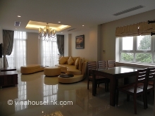 Spacious and charming 3 bedrooms serviced apartment for rent- area 120m2 