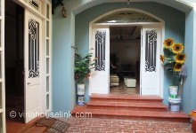 Fascinating house for rent in Xuan Dieu Street with 5 bedrooms and 5 bathrooms