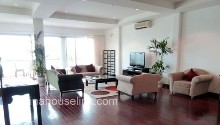 Facing West Lake is a Luxury Serviced Apartment with 3 bedroom, 2 bathroom - Floor area 180m2 