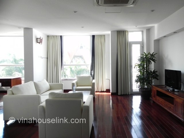 Luxury, spacious and bright 2 bedrooms serviced apartment for rent, area 170m2- Elevator 