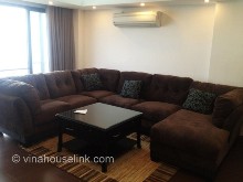 Brand new and lake view apartment for rent - 1 bedroom -Area  100m2 -Elevator ,6th flo
