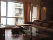 Reasonable price apartment for rent in Hanoi -2 bedrooms -Area 90m2 -Elevator 