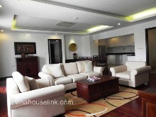 Very Large Luxury Serviced Apartment Rentals - 3 bedroom, 2bathroom, Area 205m2
