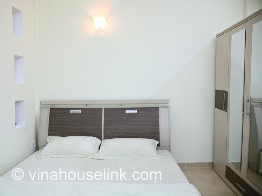 Apartment on Ly Van Phuc street - District 1 for rent: 550usd