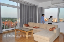 Beautiful serviced apartment 2beds-2baths in To Ngoc Van Street