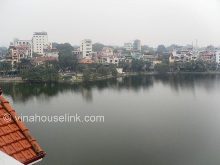 Truc Bach lake view apartment for rent- Area 80m2 - Elevator 