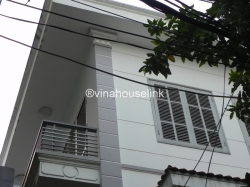 Unfurnished 3 bedrooms/2 bathrooms apartment for rent - Area floor: 120m2 