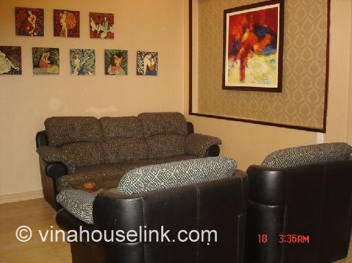 Serviced apartment in district 1 for rent: 1600$.