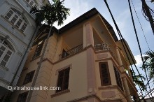 3 floor house for rent in To Ngoc Van Street with 3 bedrooms and 3 bathrooms