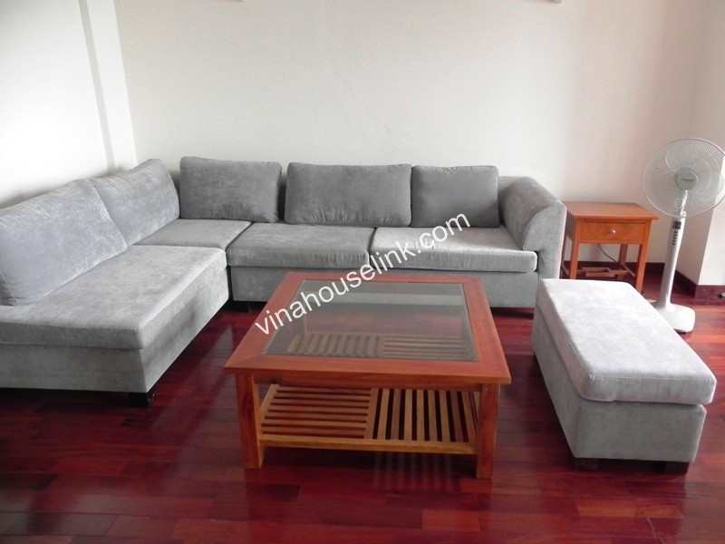 Good service and bright 2 bedrooms apartment for rent - Area 100m2 - 7th Floor - elevator 