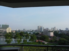 3 bedrooms apartment for rent in Ngoc Khanh street - 140m2 -lake view -4th floor 