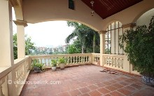Nice house for rent 3 bedrooms, 2 bathrooms. nice terrace view the Lake