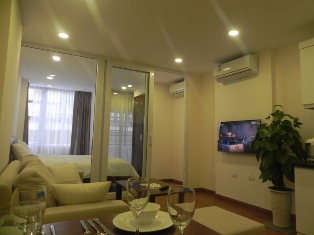 Service apartment 1 bedroom for rent at Tran Quy Kien, Cau Giay district-3rd floor