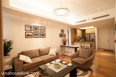 Luxury apartment for rent in Indochina Plaza, 2 bedrooms - 100m2 area - City View 