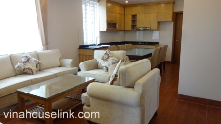 A large serviced apartment for rent in Au Co with cheap price