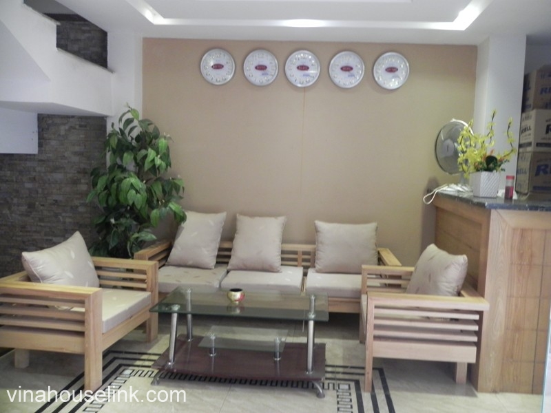 A cozy serviced studio for rent in Nguyen Ngoc Vu Street – 25m2 