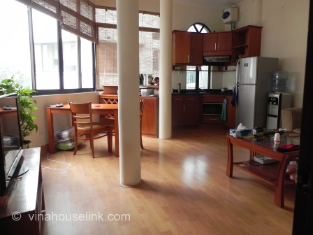 amazing 1 bedroom apartment for rent in Truc Bach island.