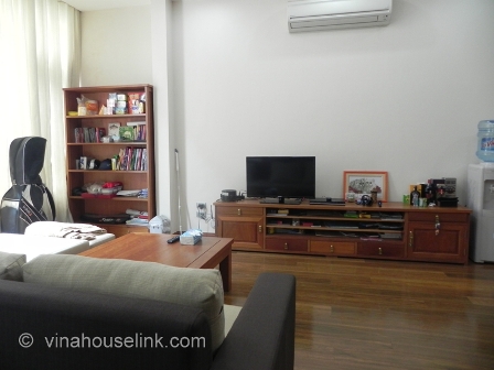A bright apartment in Linh Lang area with 1 bedroom on the 3rd floor.