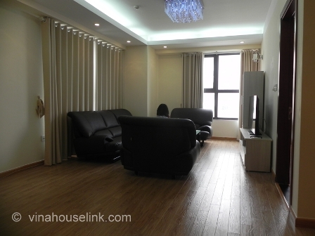 a luxurious 1 bedroom apartment for rent in Star city - Le Van Luong 