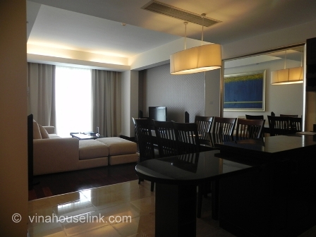 A luxury and good services 3 bedroom serviced apartemnt for rent in Xuan Dieu