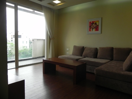 A lovely and spacious 2 bedroom serviced apartment for rent in Dang Thai Mai.