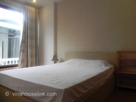 Nice and cheap apartment for rent in Dang Thai Mai - Tay Ho - Hanoi