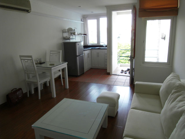 A cozy apartment for rent in Hoan Kiem District - 5th floor-  Area: 50m2
