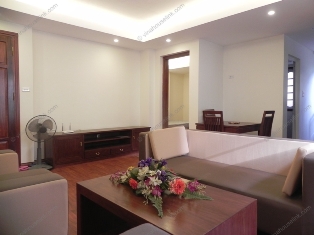 Cozy apartment 2 bedrooms for rent in Nguyen Tri Phuong area 95m2 - 5th floor