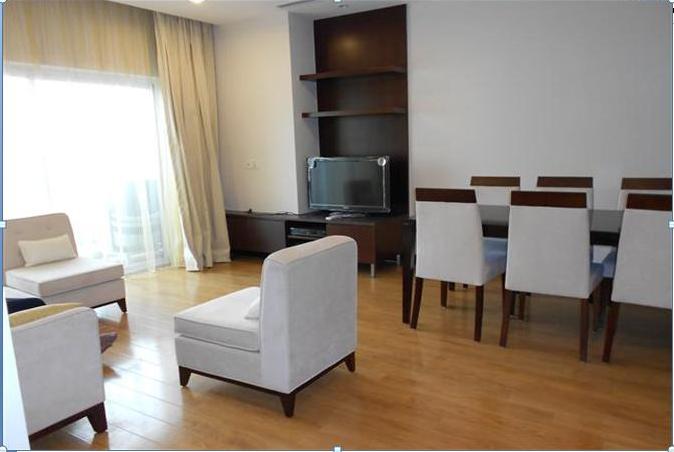 Bright , well-furnished , modern design , 2 bedrooms in Hoa Binh Green Building