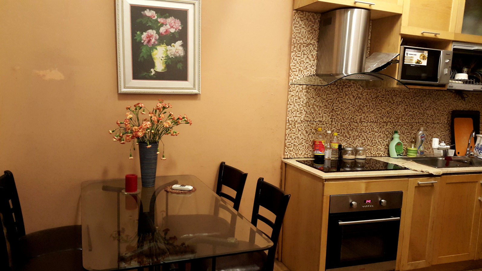 3 floors house on Xuan Dieu Street , spacious and close to Ho Tay  