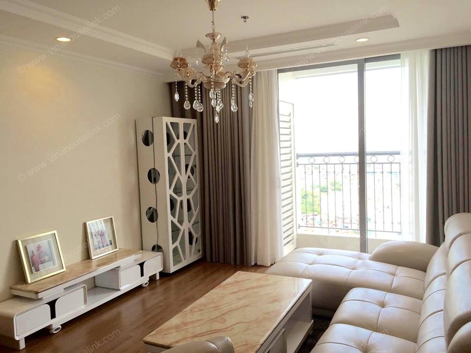 Luxurious and very spacious 3-bedroom appartment at Nguyen Chi Thanh