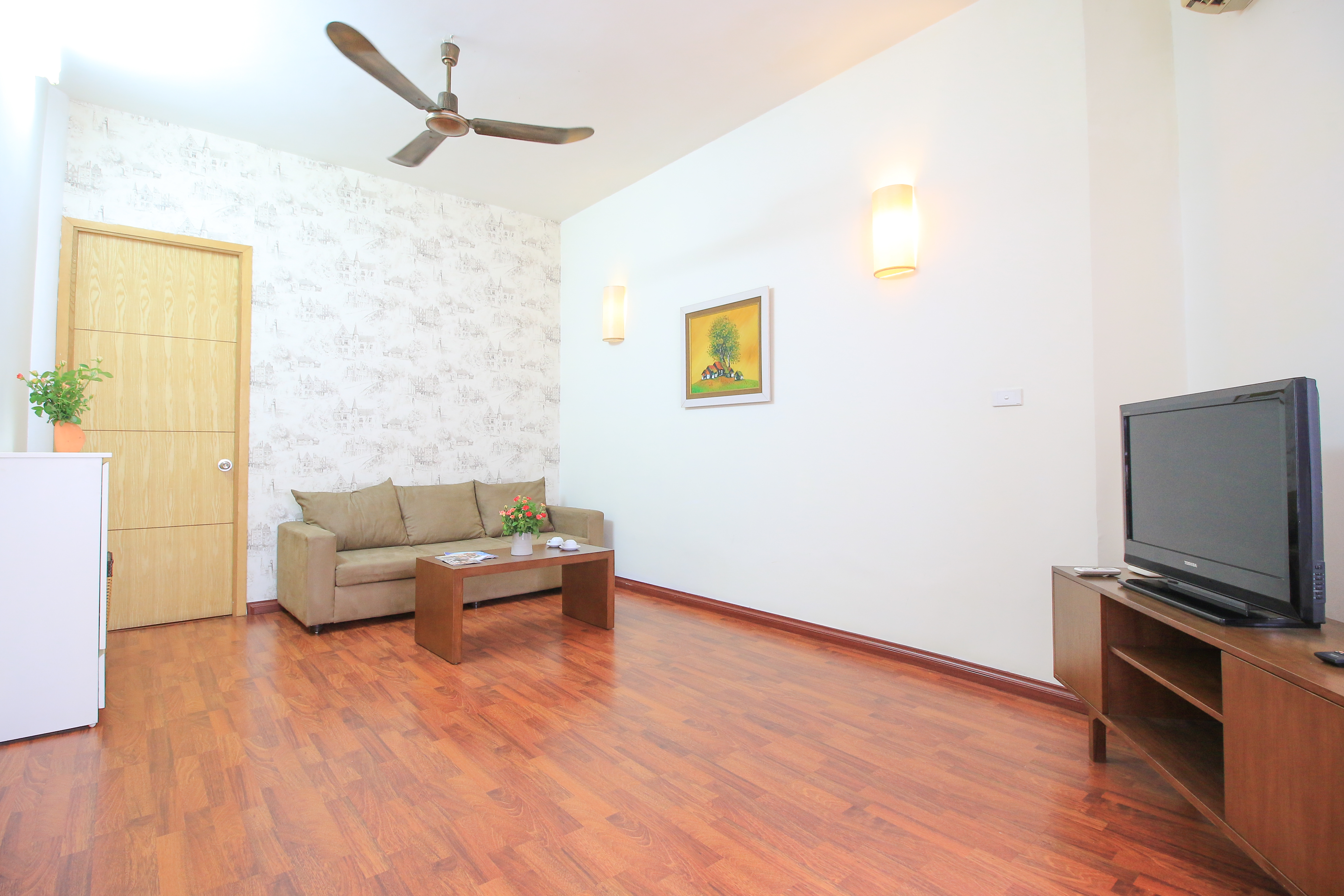 Service apartment 1 bedroom 1 bathroom at Dao Tan, Ba Dinh, Ha Noi